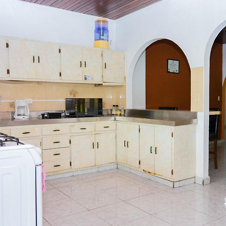 Hostal Familiar Argenal - David Extérieur photo