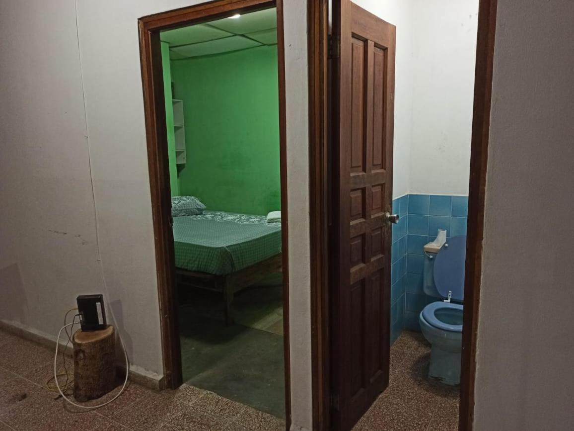 Hostal Familiar Argenal - David Extérieur photo